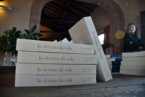 Alcuni volumi di 'Io dormo da sola'