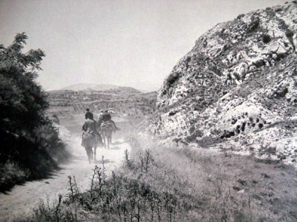 Le antiche vie di comunicazione della Sicilia - Le trazzere